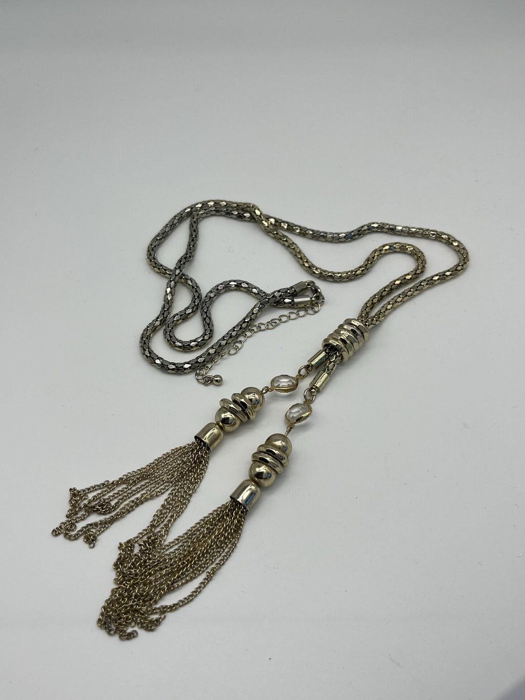 Vintage-Inspired Silver Tassel Necklace: Beaded Evening Statement