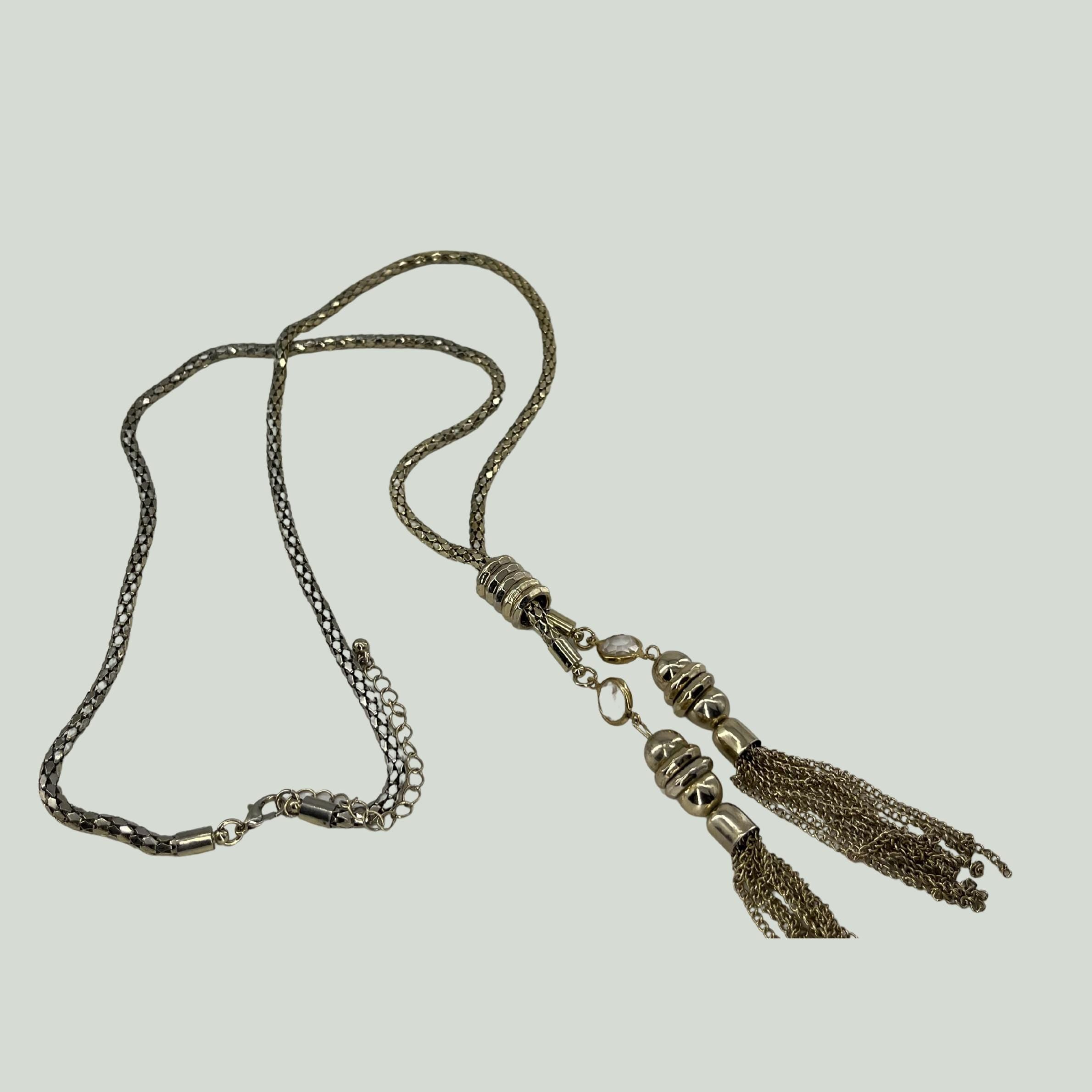 Vintage-Inspired Silver Tassel Necklace: Beaded Evening Statement