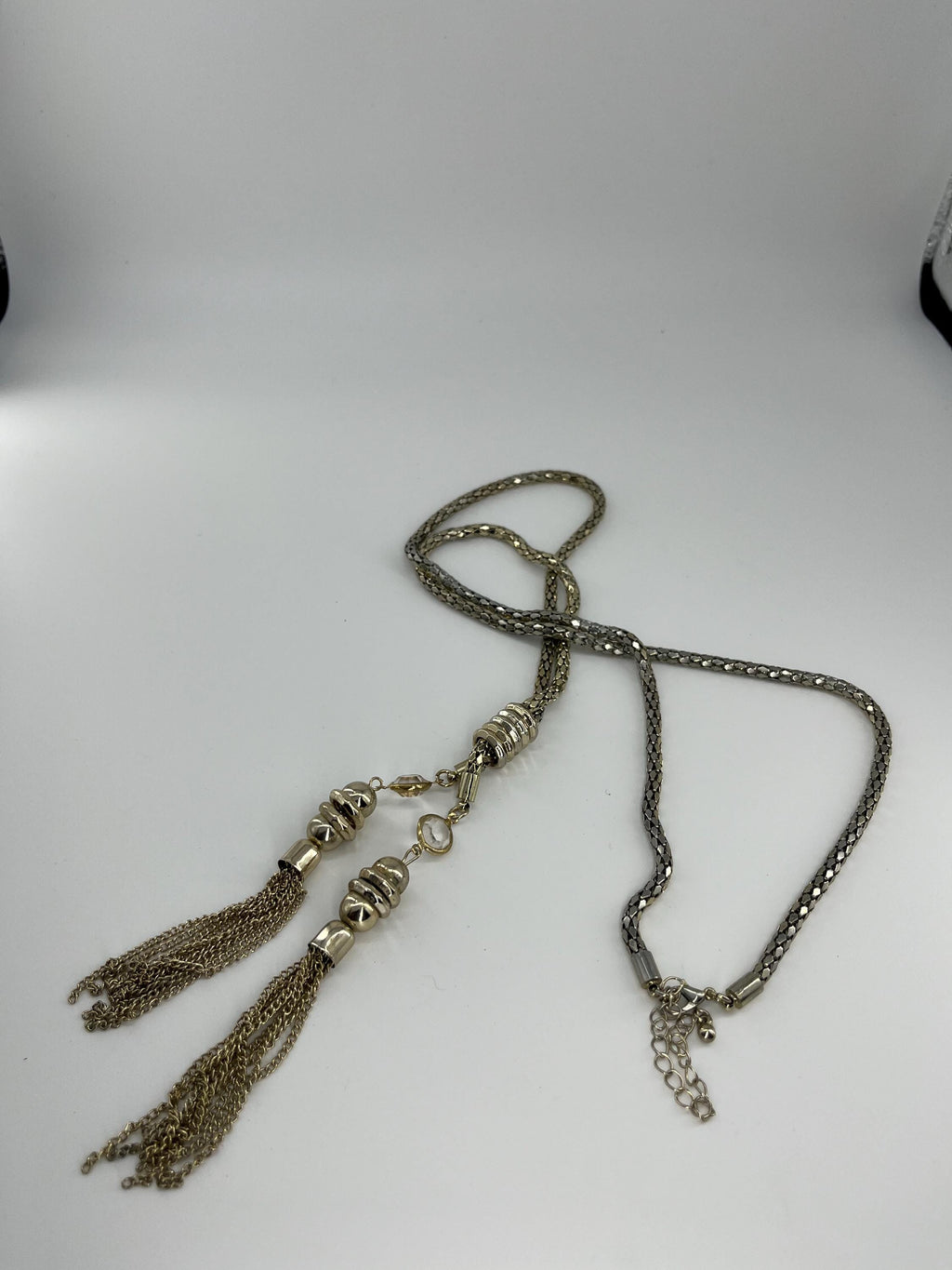 Vintage-Inspired Silver Tassel Necklace: Beaded Evening Statement