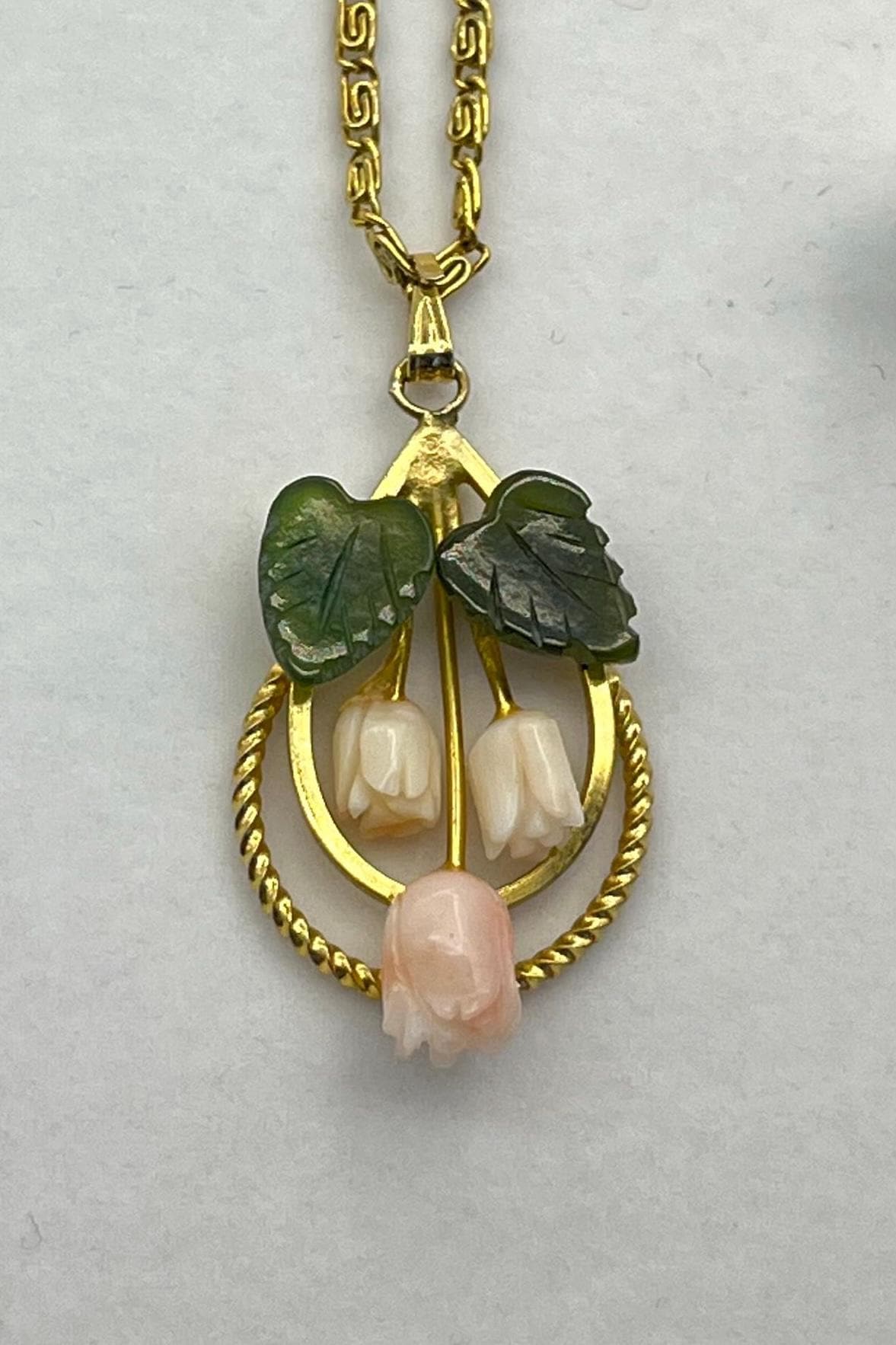 Vintage Floral Pendant Necklace with Carved Rosebuds & Leaves – Whimsical Fairytale Cottagecore Charm