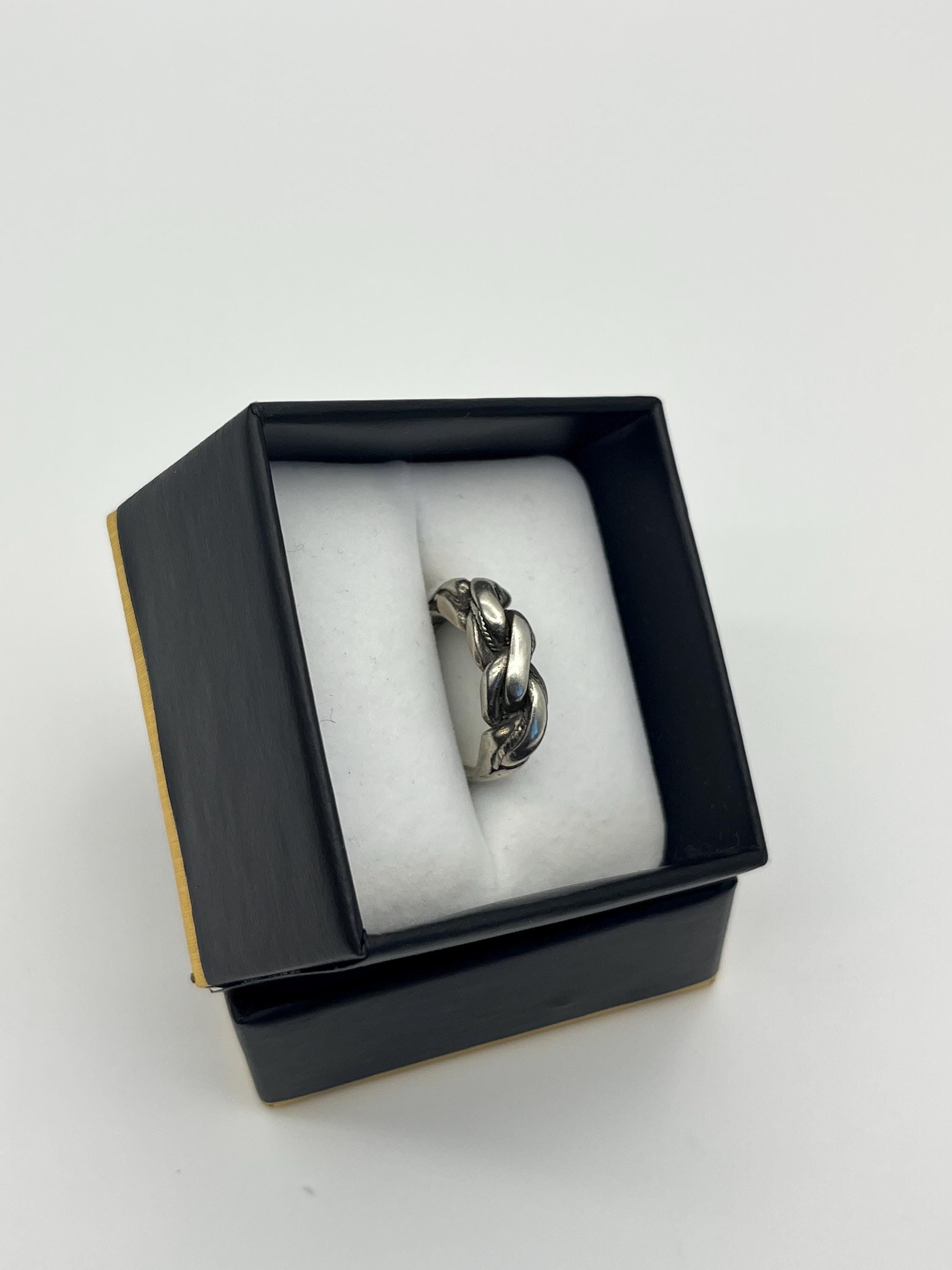 Vintage Silver Tone Knotted Rope Ring | Chunky Chain Link Band