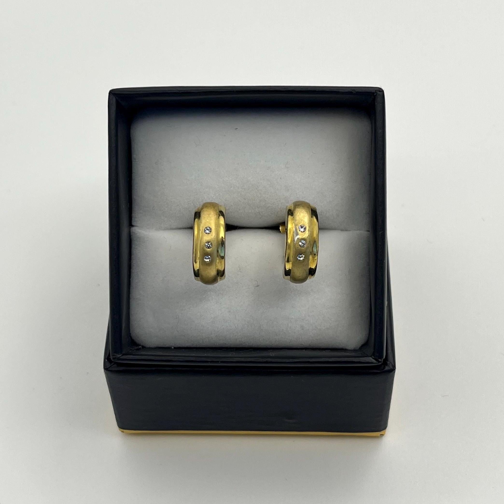 Vintage Gold Tone Rhinestone Huggie Clip-On Earrings – Chunky 80s Style, Bold Retro Glam