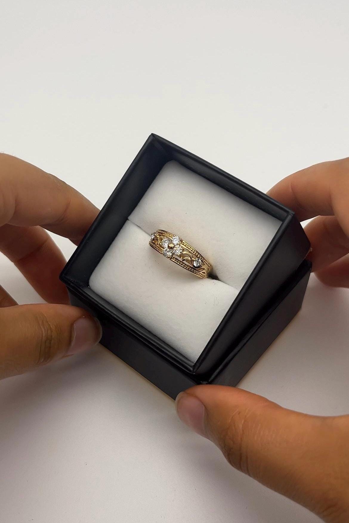 Vintage Gold Floral Crown Ring | Crystal-Accented Filigree Band | Old Money Statement Jewellery