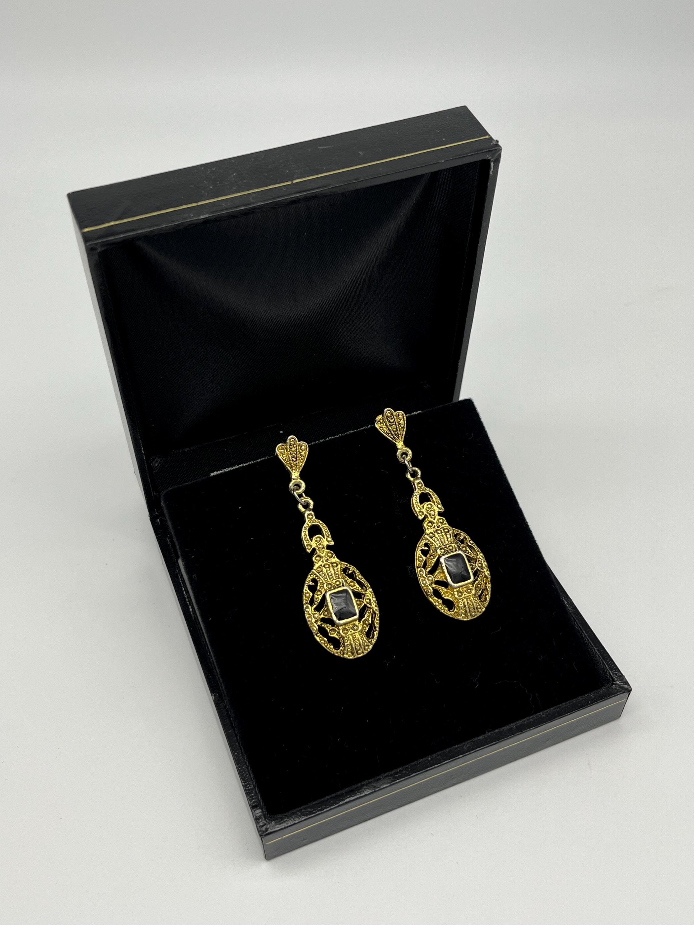 Art Deco Revival Filigree Drop Earrings | Vintage-Inspired Gold Plated Dangle Earrings with Black Onyx Glass | Statement Evening Jewellery