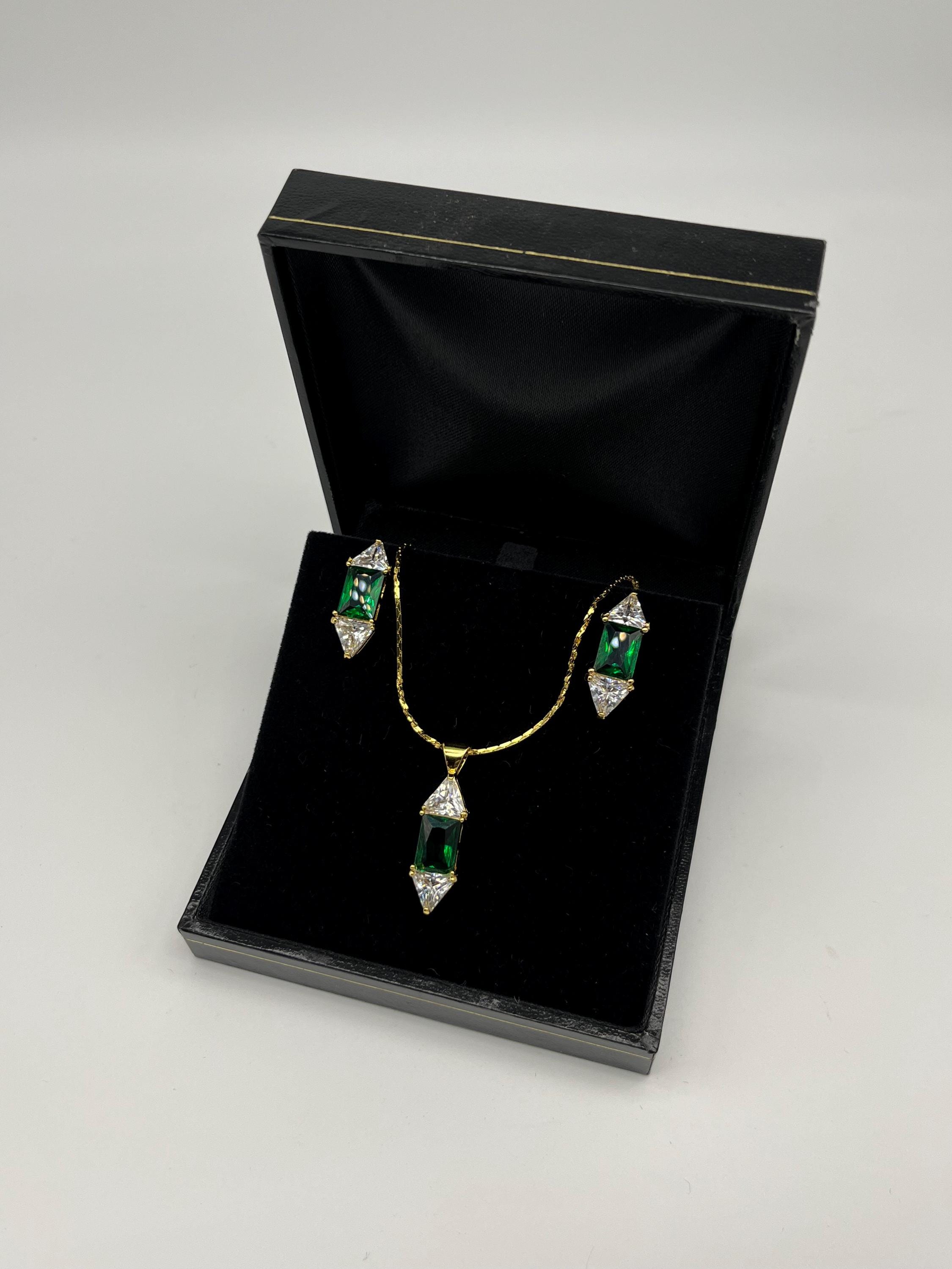 Art Deco Emerald-Cut Cubic Zirconia Necklace & Earrings Set – Old-Hollywood Glamour Reimagined