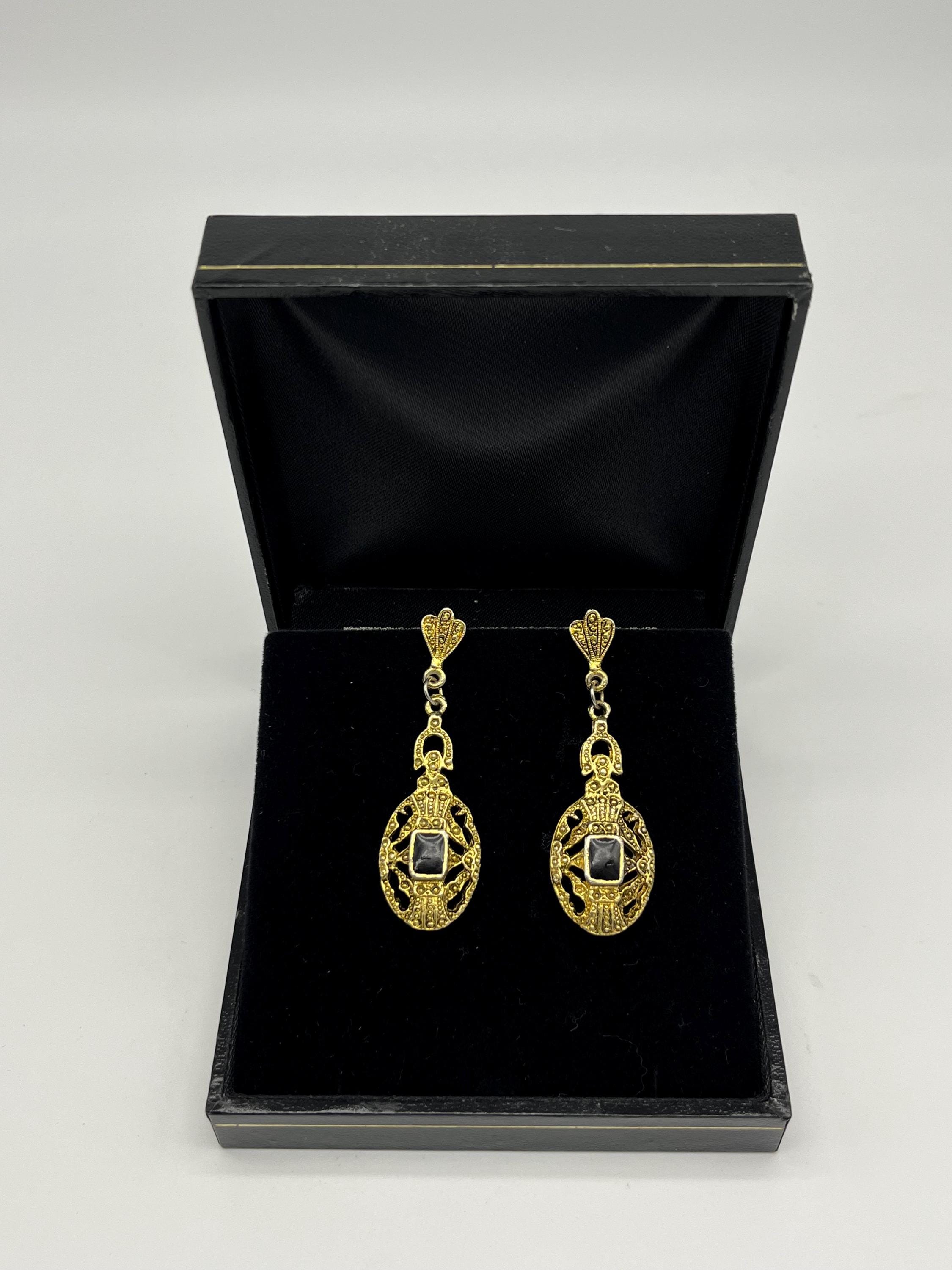 Art Deco Revival Filigree Drop Earrings | Vintage-Inspired Gold Plated Dangle Earrings with Black Onyx Glass | Statement Evening Jewellery