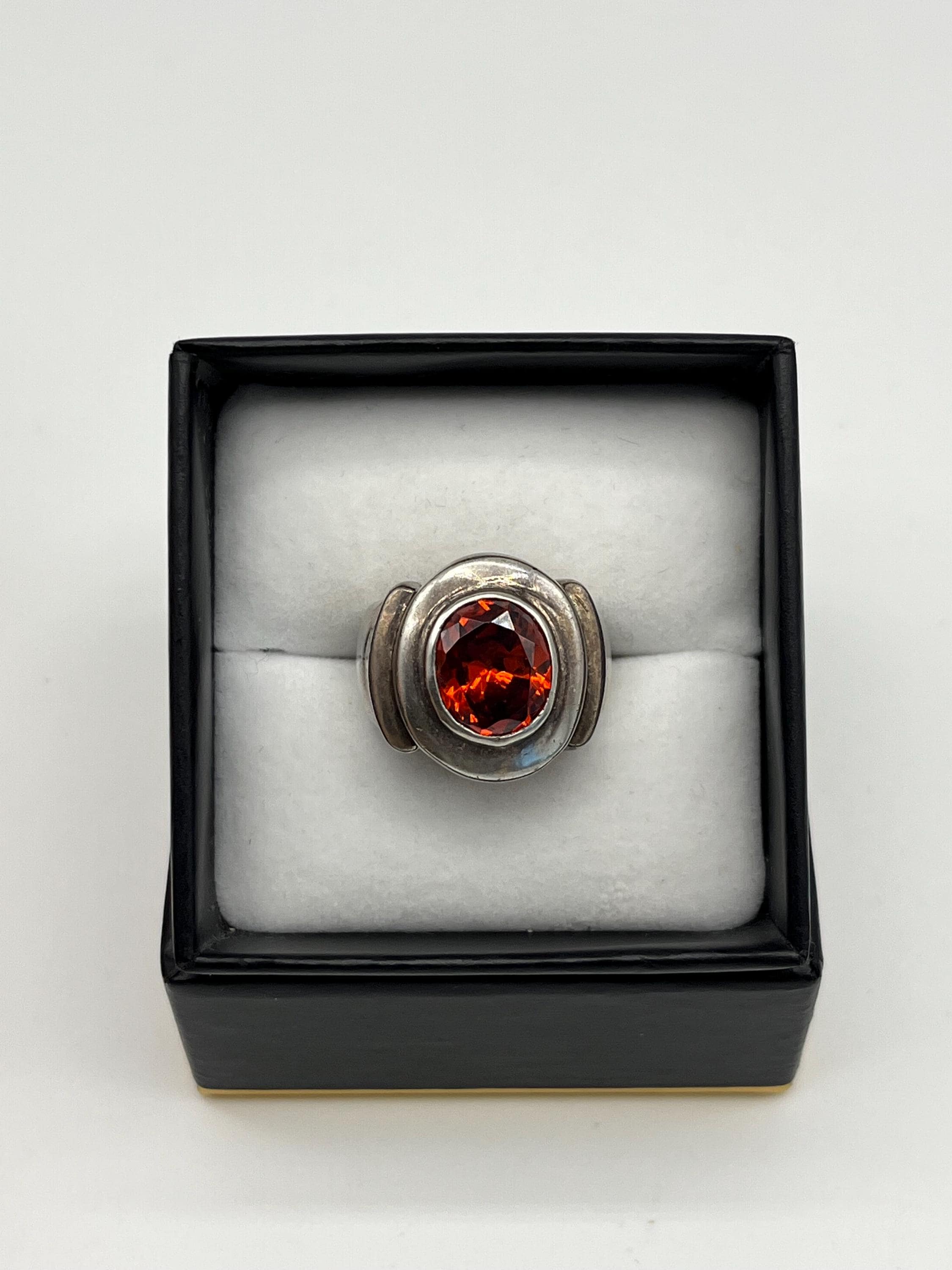 Vintage Sterling Silver Ring with Fiery Garnet-Coloured Crystal – Size N (US 7) – Statement Cocktail Ring